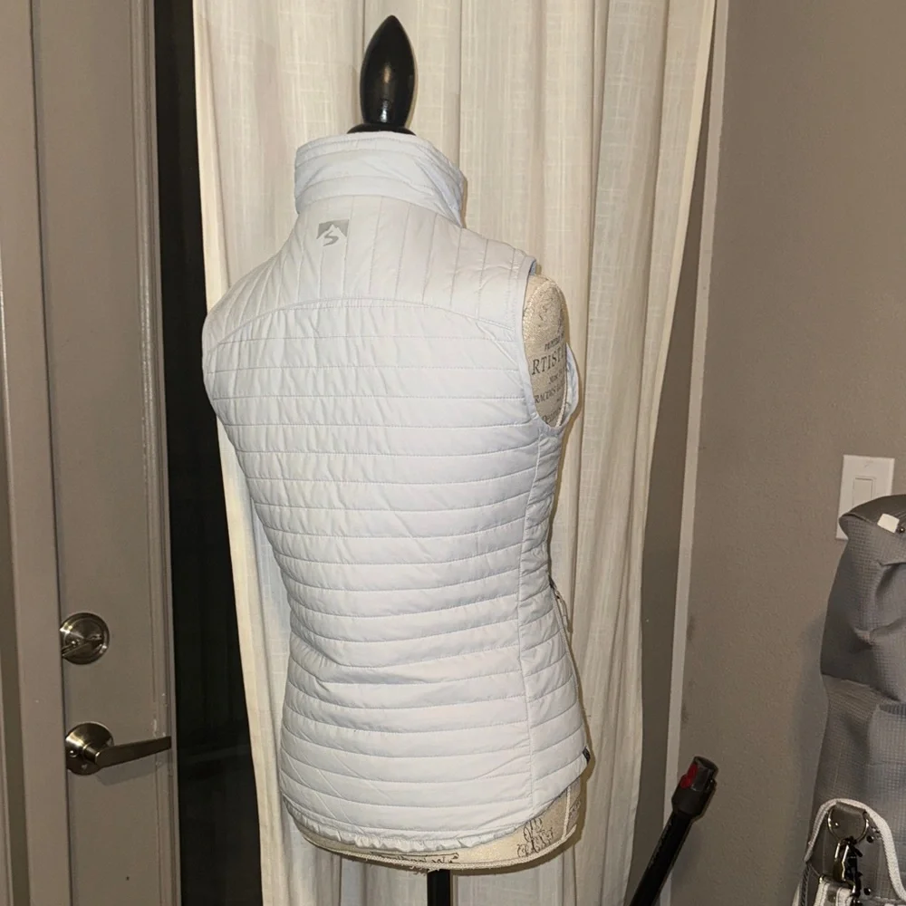 Storm Creek Women's Light Gray White Quilted Keystone Vest 4 zipper pocket Small - Picture 5 of 13